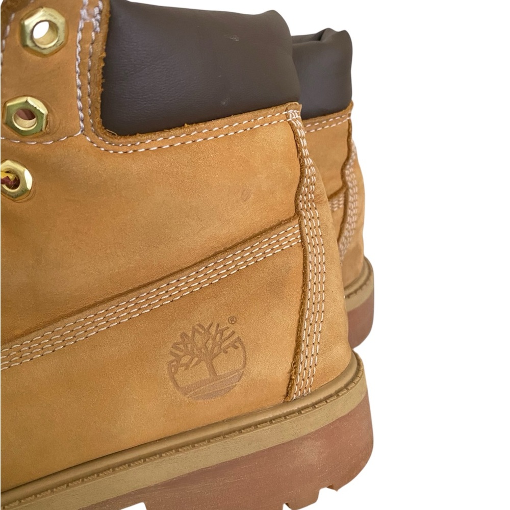 Timberland Classic Tan Boots Kids Size: 4 - Picture 4 of 11